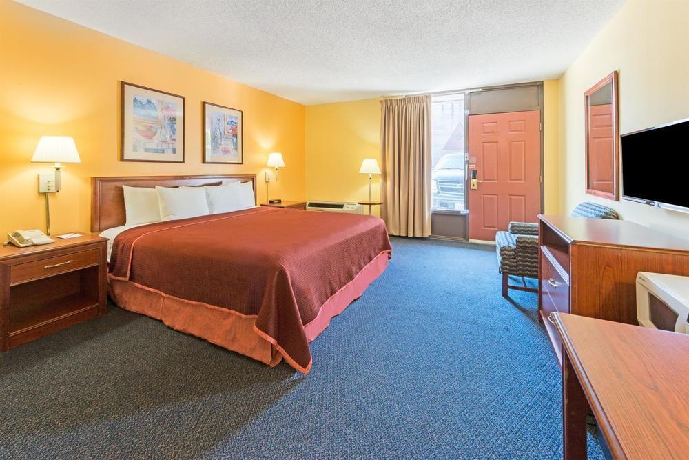 Motel 6 Springfield, Il - Airport 外观 照片
